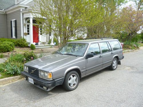 1986 volvo 740 gle wagon 4-door 2.3l