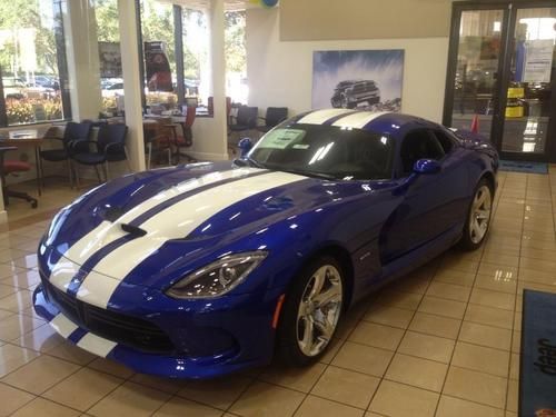 2013 srt viper gts launch edition in stock!!!