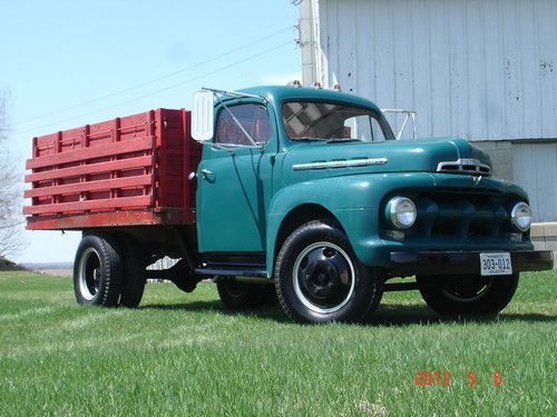 1951 ford f-4 flatbed/grain truck all original low mileage excellent