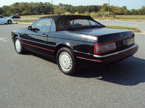 Classic 1990 cadillac allante value leader convertible 2-door 4.5l no reserve