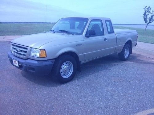 2002 ford ranger xlt extended cab pickup 2-door 2.3l one owner/no accidents