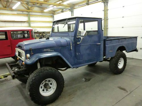 67 land cruiser fj45 pickup 350/350 ps 35's clean fj 45  fj40 fj 40 landcruiser