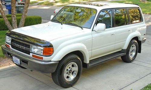 1994 toyota land cruiser 70k original miles, showroom cond, by owner