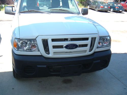 2010 ford ranger lx 4 cyl 2.3 aut. base standar cab 2 wd only 44000 miles
