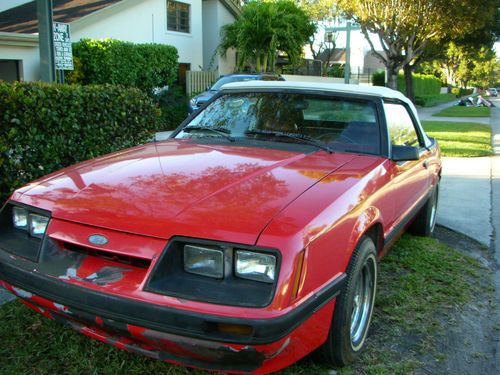 1986 ford mustang lx convertible 2-door 3.8l