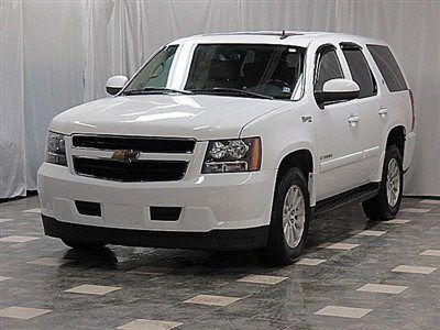 2008 tahoe 4wd hybrid 88k navigation cam  leather awd 4x4 very clean runs great
