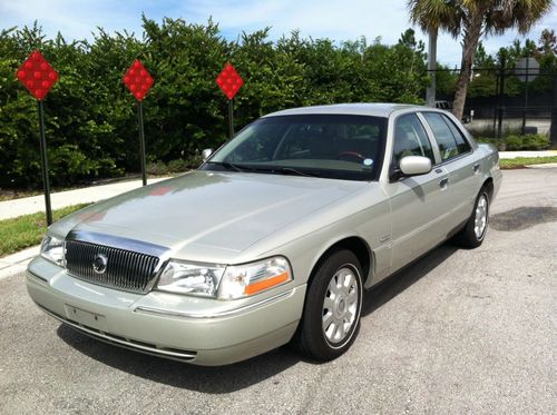 2005 meercury grand marquis ls ultimate edition, one owner, low miles