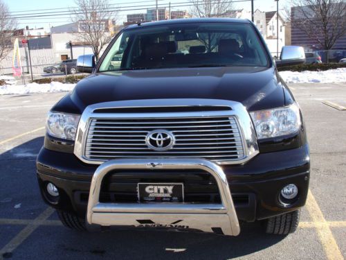 2010 toyota tundra limited extended crew cab pickup 4-door 5.7l