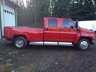 2007 chevy kodiak c4500 w/ pickup box. only 26,402 miles. excellent condition.