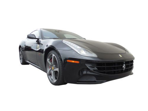 2012 ferrari ff laoded with carbon fiber rear entertainment vented seats alcanta