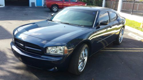 2006 dodge charger 2.7l., low miles with premium sound, dvd &amp; 22&#034; chrome wheels