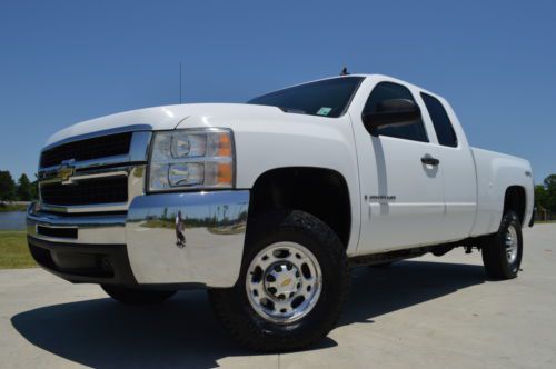 2008 chevrolet silveradoo 2500hd extended cab lt  leather 4x4