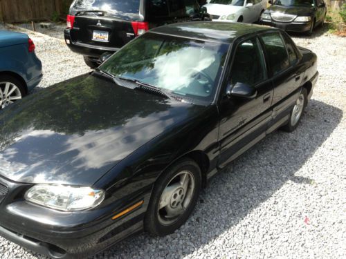 Black-98 pontiac grand am gt sedan 4-door 3.1l !!low mileage!!