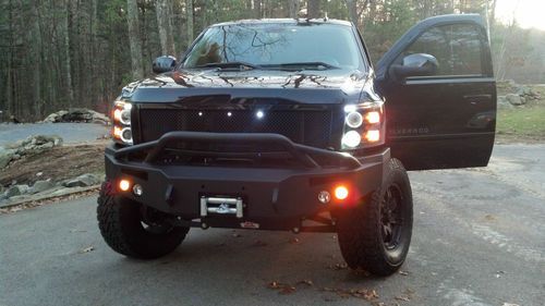 Amazing 2012 custom silverado truck