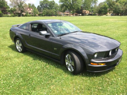 2007 Ford Mustang GT Premium Coupe 2-Door 4.6L, image 5
