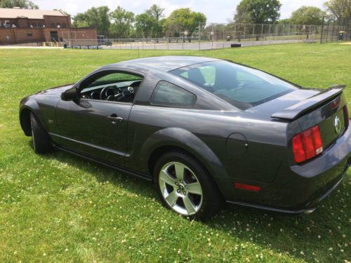 2007 Ford Mustang GT Premium Coupe 2-Door 4.6L, image 11