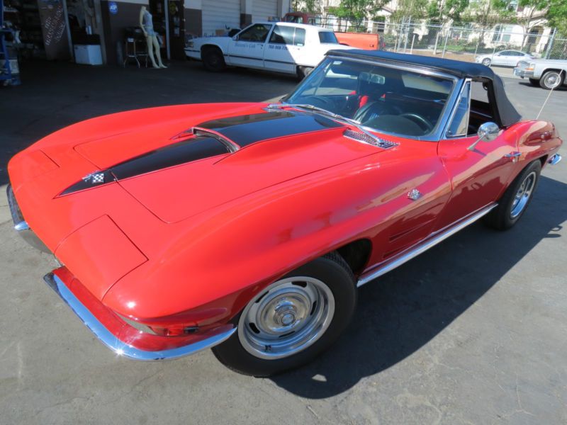 1963 chevrolet corvette roadster