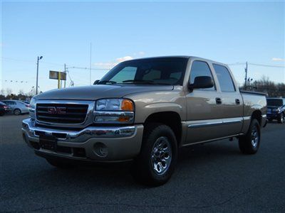 We finance! crew cab 4x4 sle v8 alloys cd 1owner no accidents carfax certified!