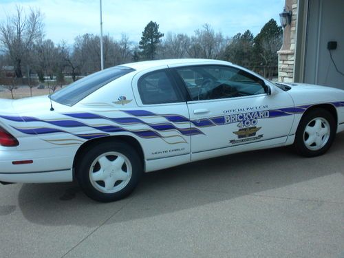 1995 chevrolet monte carlo pace car z34 coupe 2-door 3.4l