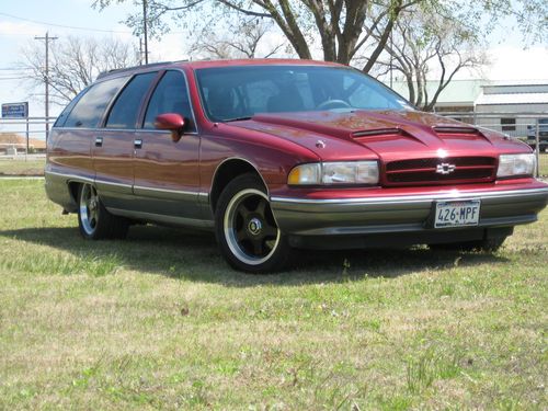 1994 chevrolet caprice classic wagon 4-door 5.7l impala ss wheels ram air hood