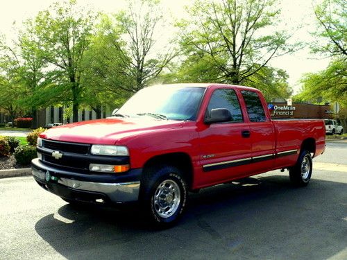 2000 - every option! 6.0 liter v8! 3/4 ton! very sharp in &amp; out! $99 no reserve!