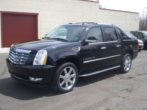 2007 cadillac escalade ext with only 40k miles