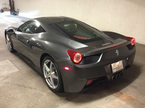 Ferrari 458 italia coupe dark silverstone gray like new w/warranty &amp; lift system