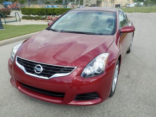 2013 nissan altima coupe. only 26 miles. alloy wheels. spoiler. free shipping
