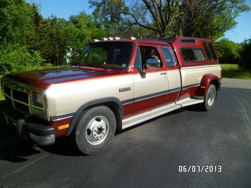 1993 dodge 3500 dually, 1 owner, all original, excellent condition!!!!