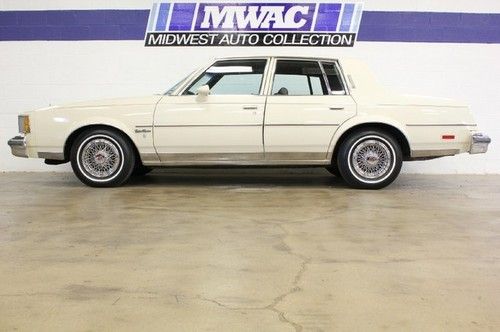 Just 20k miles~supreme~brougham~excellent condition~well cared for &amp; serviced!~~
