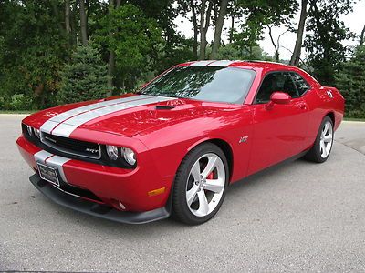 2012 dodge challenger srt8 392, loaded, 6.4l v8, clean carfax, amazing!