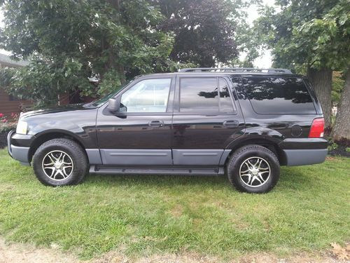 2006 ford expedition xlt 4x4 83,000 miles 3rd seat