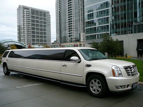 2008 cadillac escalade limo limousine 200" stretch white low mileage