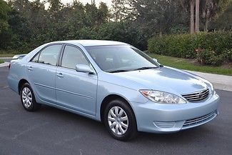 2006 toyota camry le sky blue pearl, rare color, spoiler runs great, no reserve