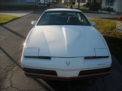 1987 pontiac firebird formula 2-door