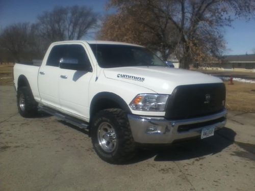 2011 ram 2500 laramie, leather,  6.7l cummins , 4x4