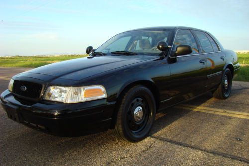 Ford crown victoria police interceptor!  nice and clean with low hours!