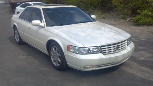 2003 cadillac seville sts white diamond low mileage sunroof no reserve remote st