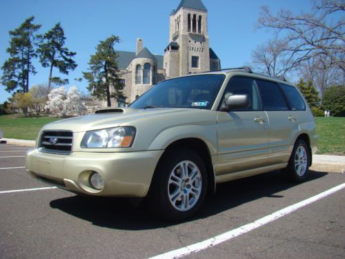2004 subaru forester xt top of the line leather sunroof like new no reserve !