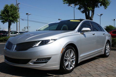 Fully loaded 2013 lincoln mkz