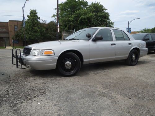 Silver p71 ex police 56k miles 929 engine hrs pw pl psts nice