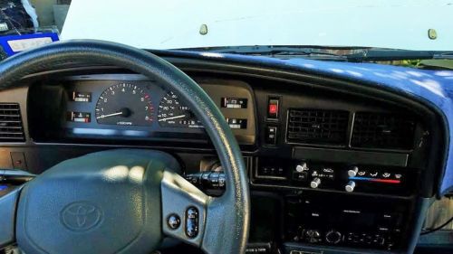 Sell used 1993 Toyota 4Runner 4X4, 2.4 L R22 motor, 5 ... Sell used 1993 Toyota 4Runner 4X4, 2.4 L R22 motor, 5 ...