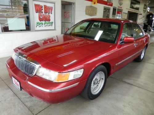 Gs 4.6l cloth bench seat air conditioning ultra low miles cassette cruise