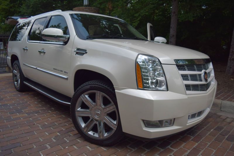 2013 cadillac escalade awd esv luxury-edition (long wheel base)