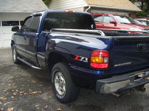 2000 chevy silverado lt 4x4 ext. cab. 4 dr. step side z71