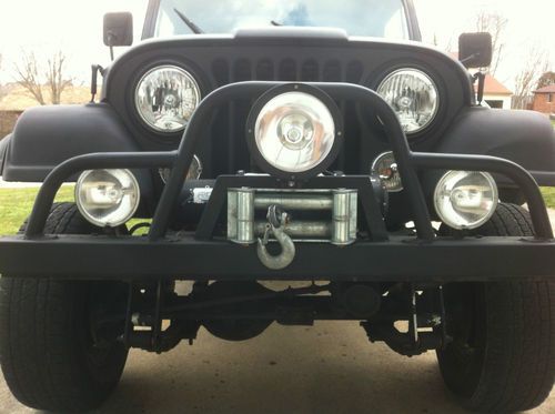 Jeep cj7 82 cj wrangler renegade 4x4 hard top and doors 4.2l 5 speed