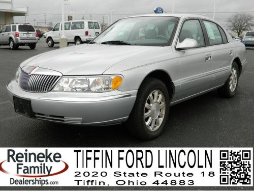 2002 lincoln continental base sedan 4-door 4.6l