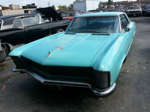 1965 buick riviera. driver, gs trim, straight body,rosewood steering wheel,