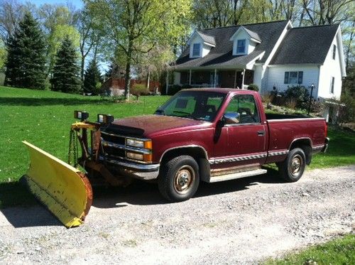 1994 chevy silverado 1500 pickup 4x4 with snowplow, only 51 k miles