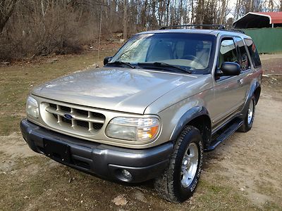 Auto transmission 4x4 awd 2 dr clean low miles air conditioning leather cheap